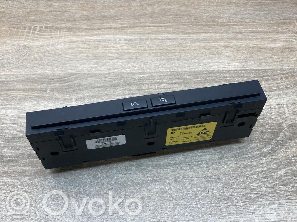 Parking (PDC) sensor switch   9134025,13580860