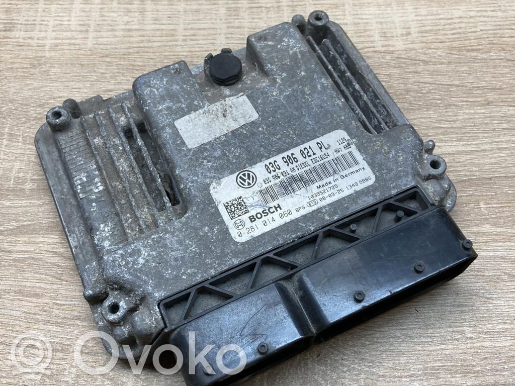 Volkswagen Golf V Engine control unit/module ECU 