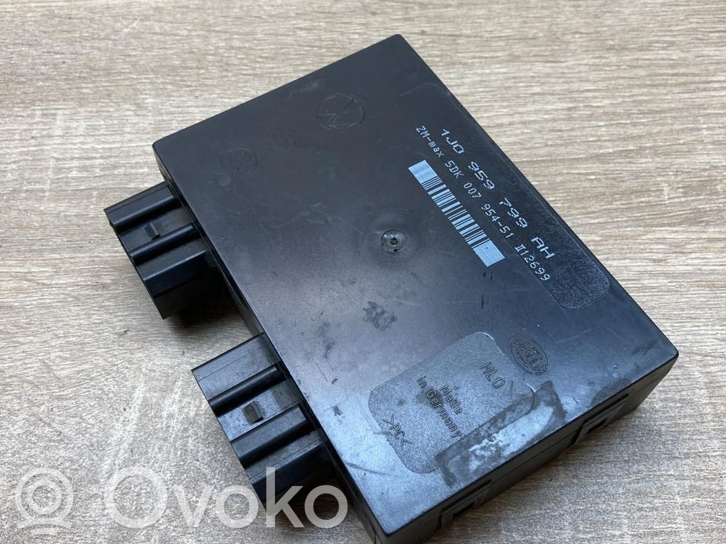 Volkswagen PASSAT B6 Module confort 
