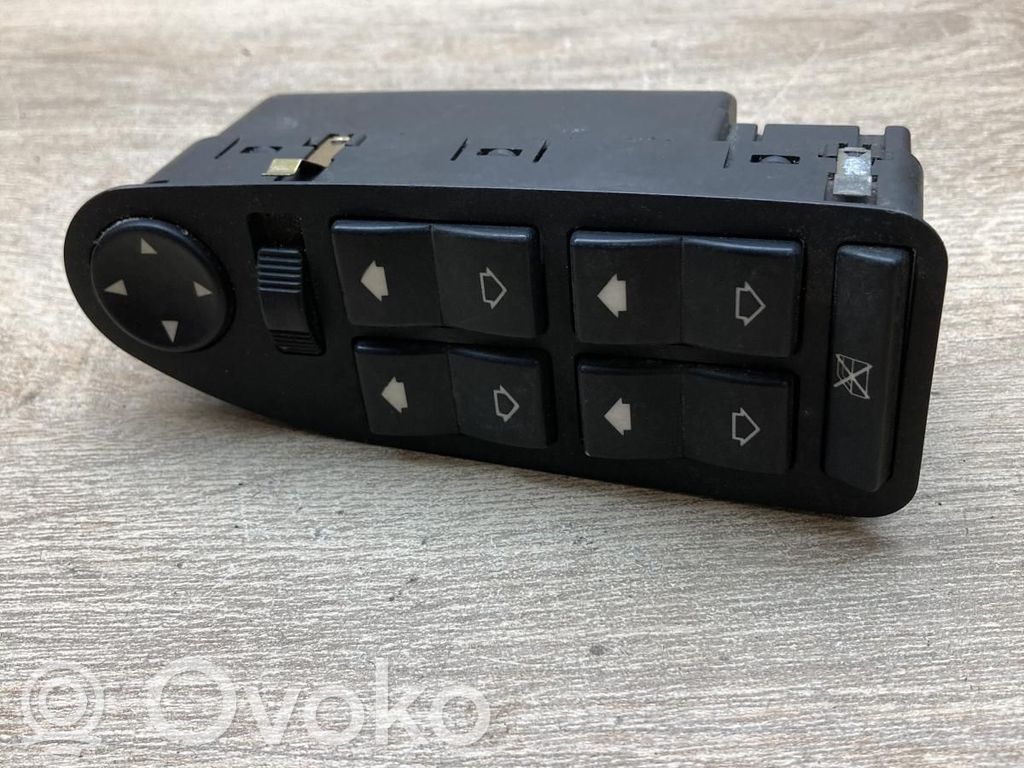 BMW 5 E39 Electric window control switch 