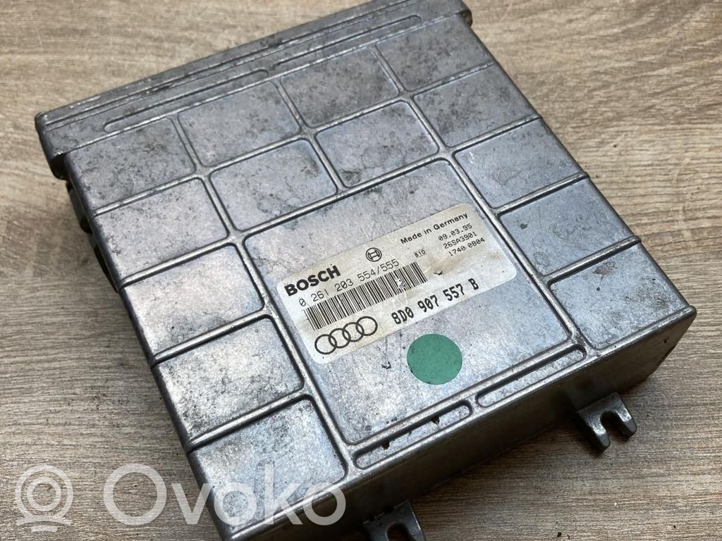 Engine control unit/module ECU   8D0907557B,0261203554