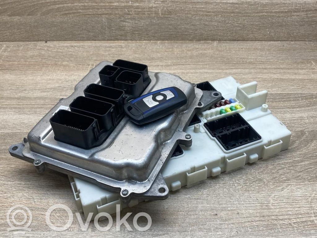 BMW X3 F25 Engine ECU kit and lock set 