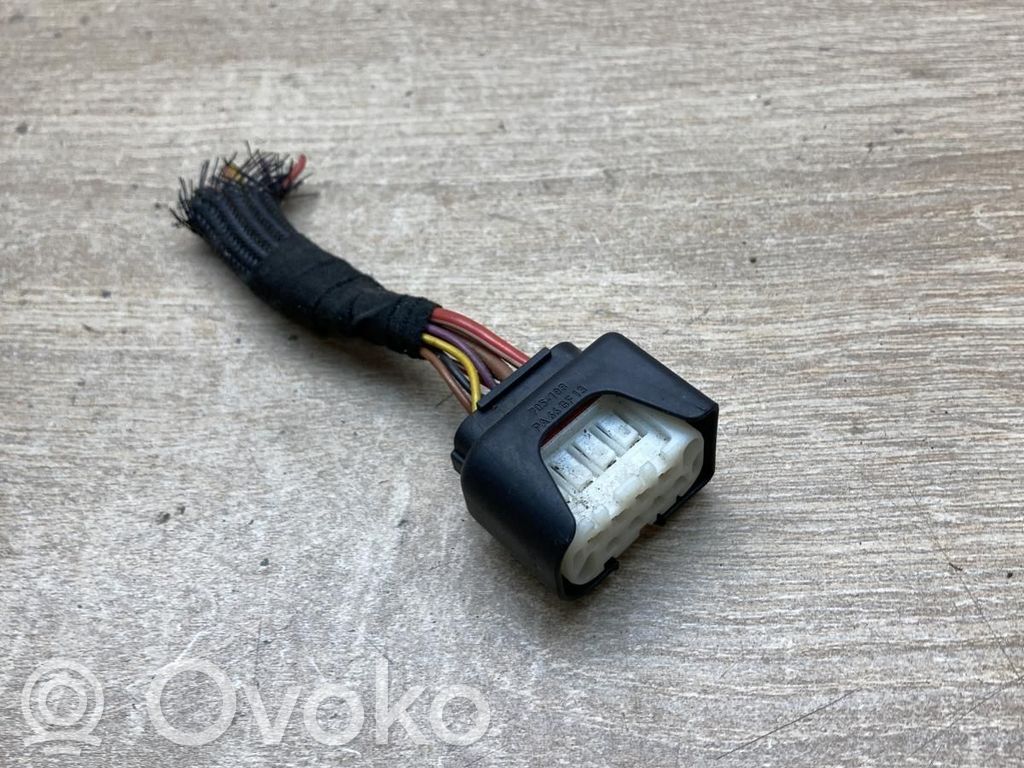 Plug wire   7532472,705188