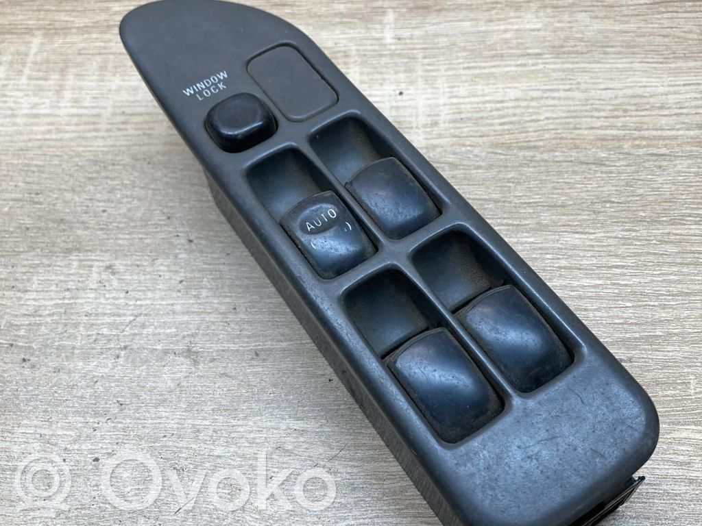 Mitsubishi Lancer Electric window control switch 