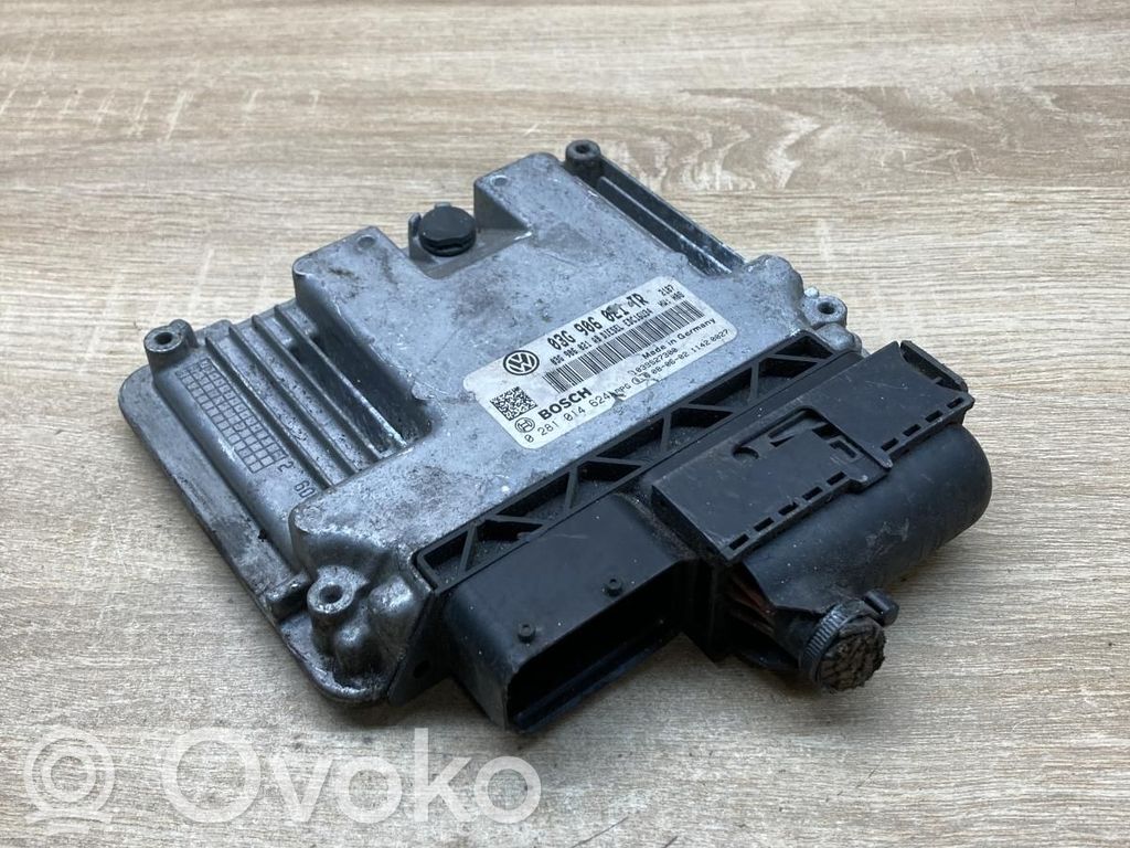 Volkswagen Jetta III Engine control unit/module ECU 