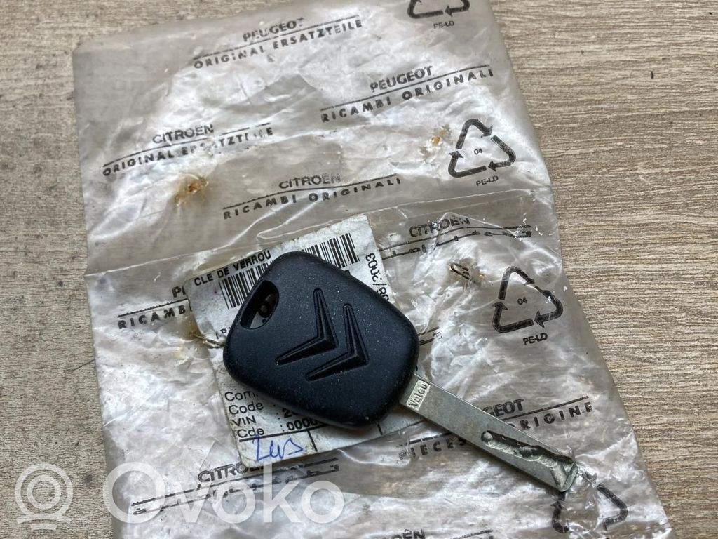 Citroen Berlingo Tarjeta/llave de arranque 