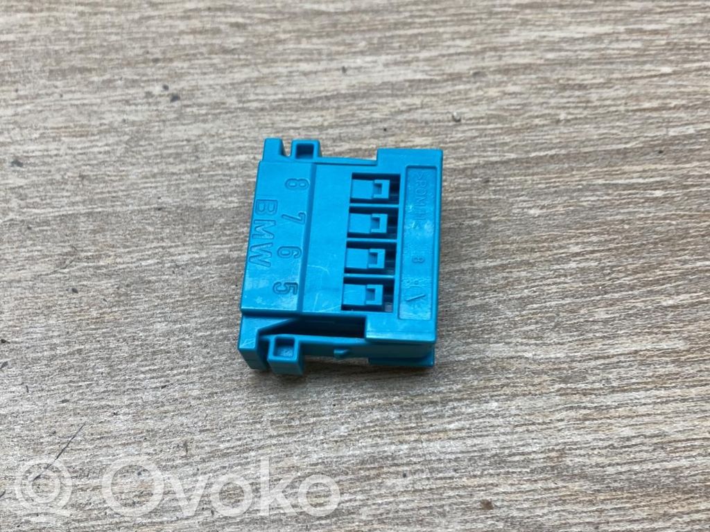 Plug wire   7505477