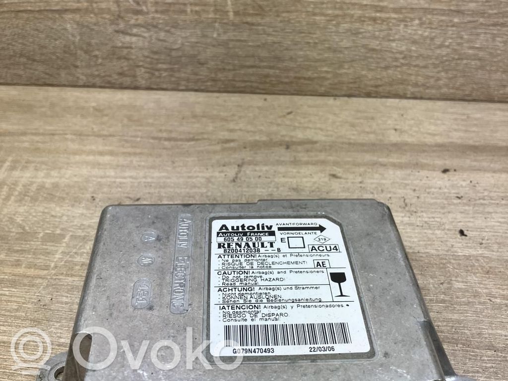 Renault Megane II Airbag control unit/module 
