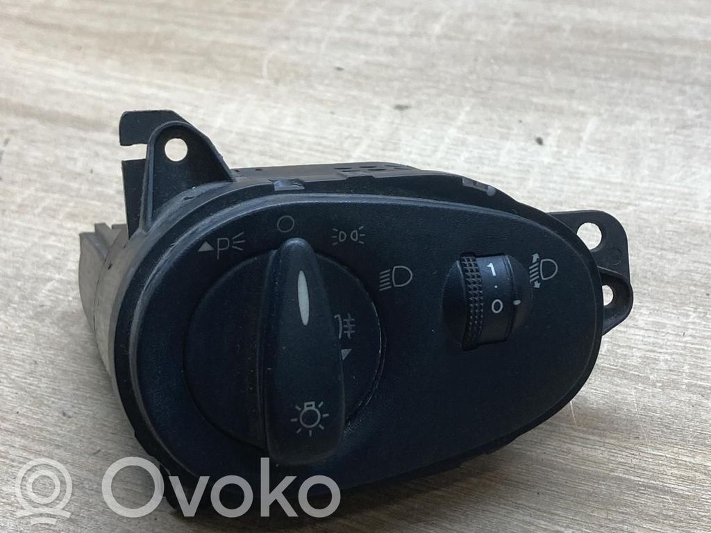 Light switch   98AG13A024AH