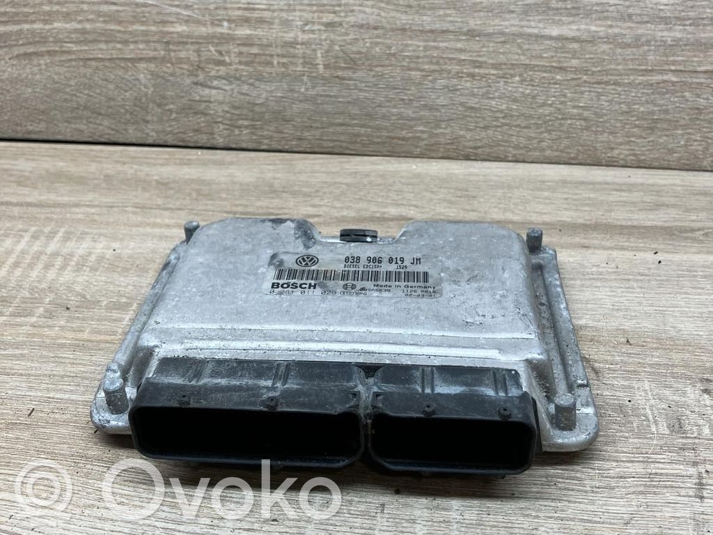 Volkswagen Polo IV 9N3 Engine control unit/module 