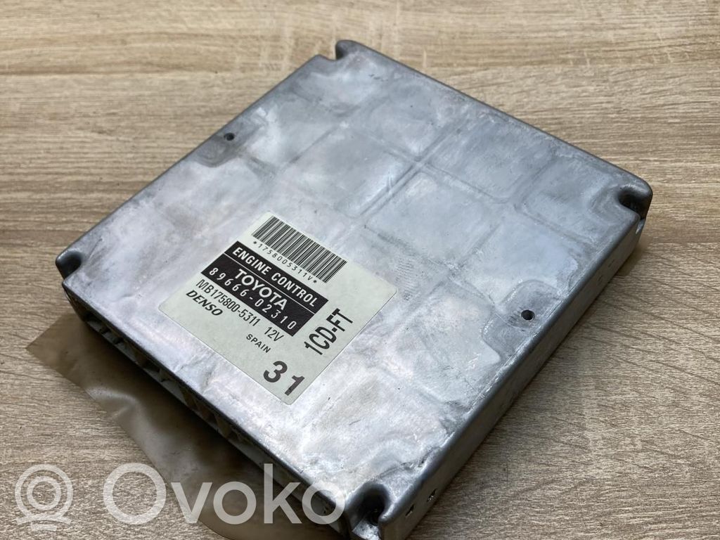 Toyota Corolla Verso E121 Engine control unit/module ECU 