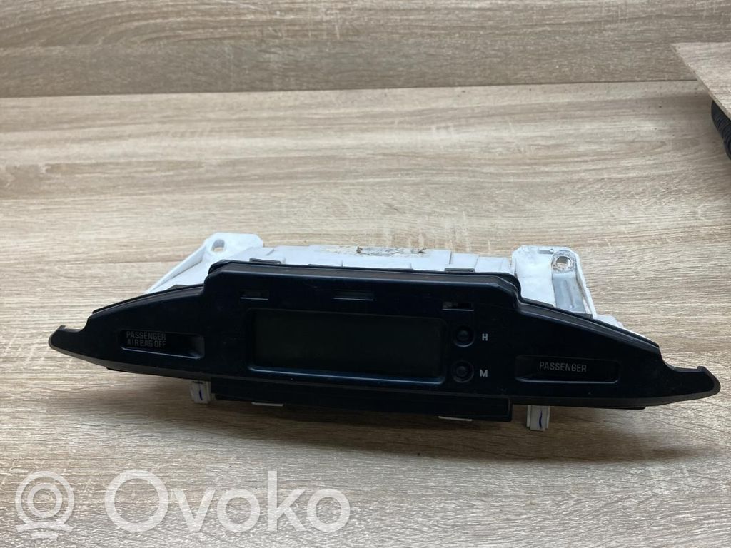Mitsubishi Eclipse Screen/display/small screen 
