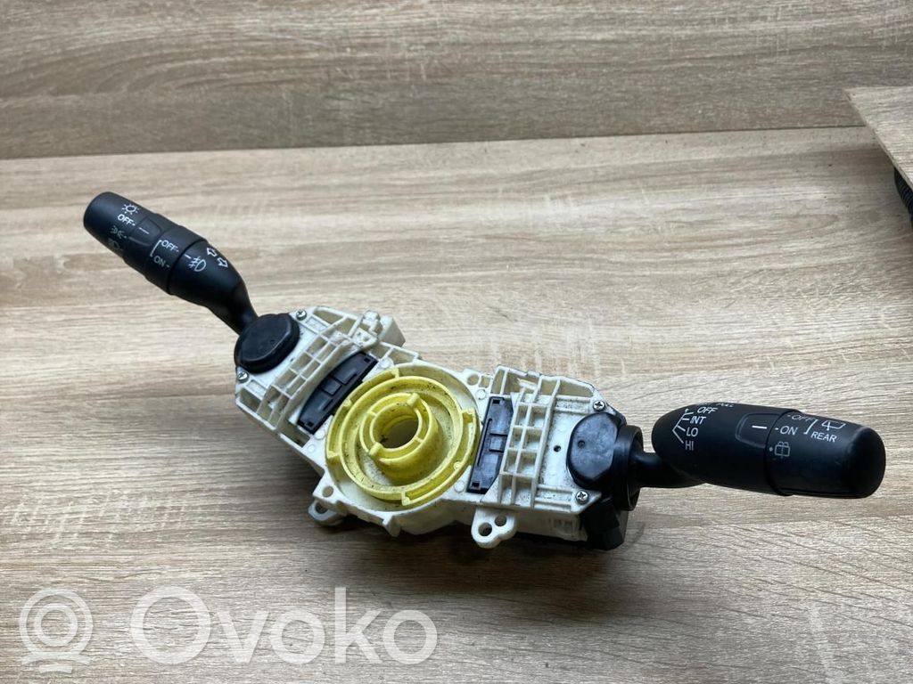 Commodo, commande essuie-glace/phare   M29843