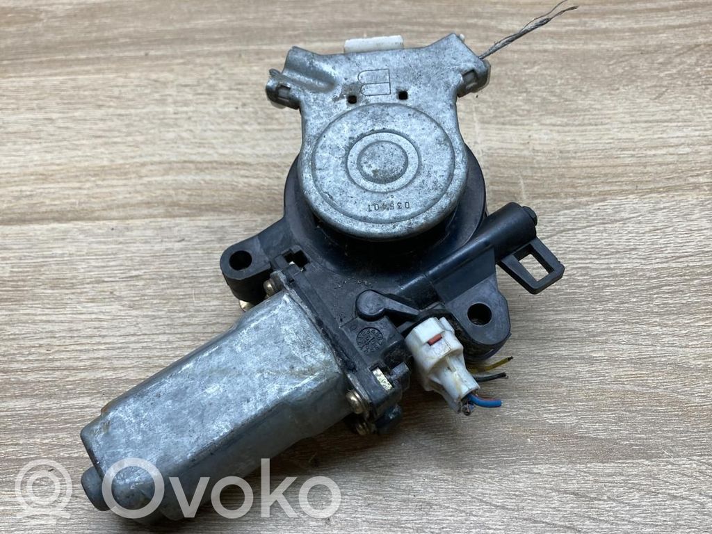 Honda Odyssey Priekšpusē loga pacēlāja motoriņš 