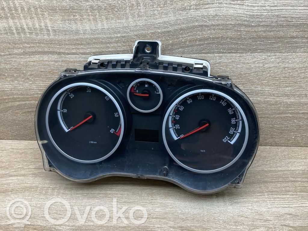 Opel Corsa D Speedometer (instrument cluster) 