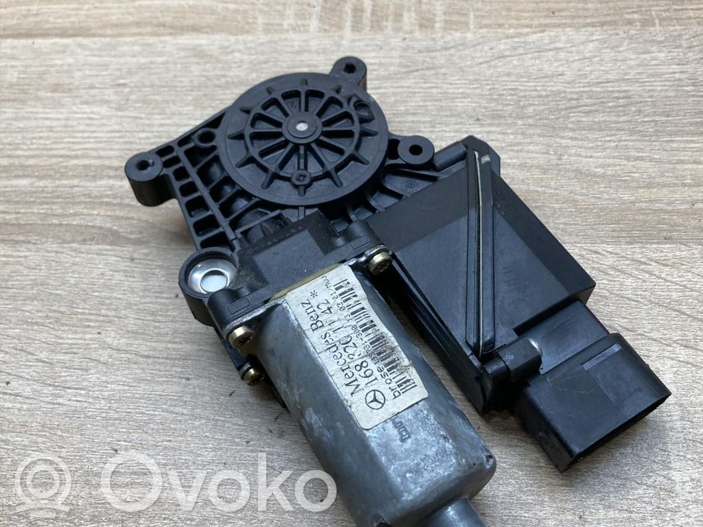 Mercedes-Benz A W168 Silnik regulatora szyby drzwi przednich 