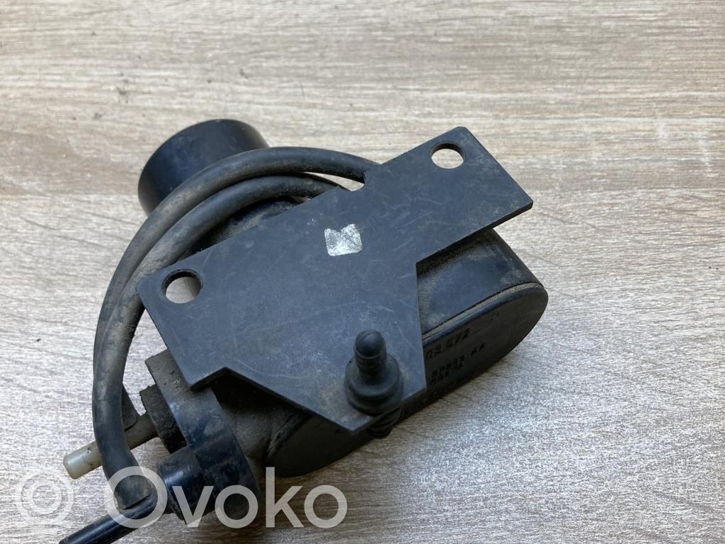 Ford Scorpio Pompă vacuum închidere centralizată 