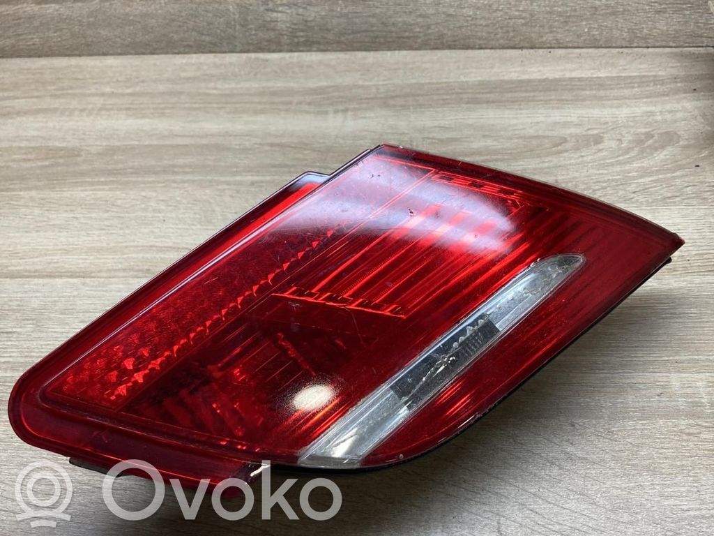 BMW 7 E65 E66 Takaluukun takavalot 