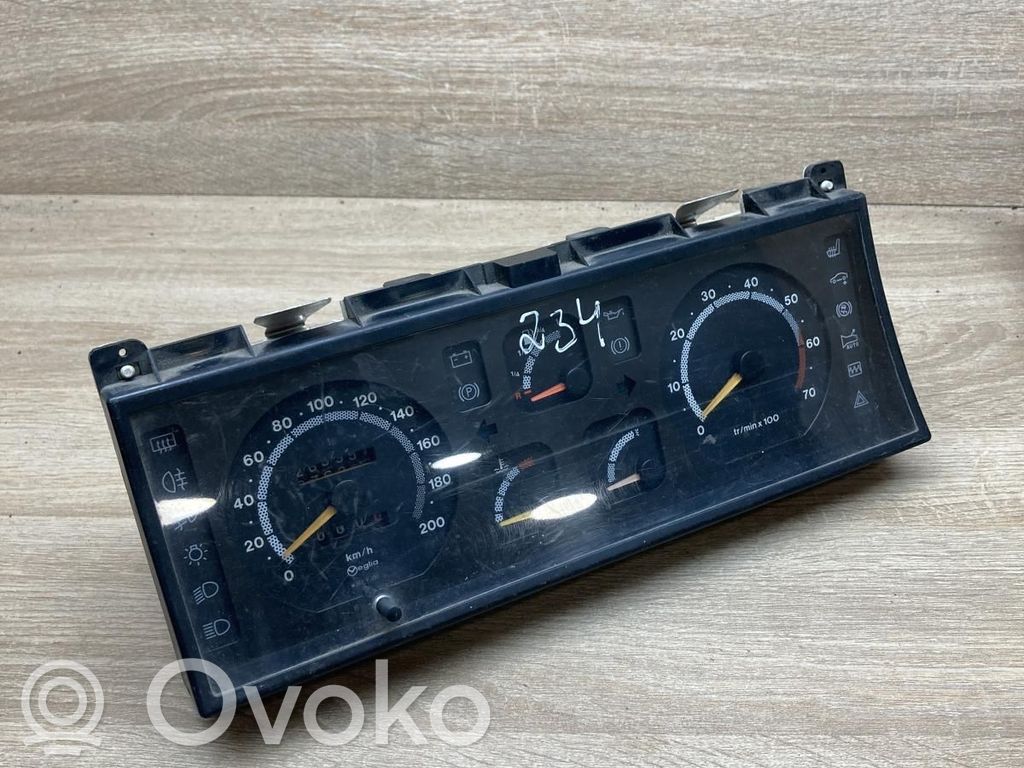 Renault Espace I Speedometer (instrument cluster) 