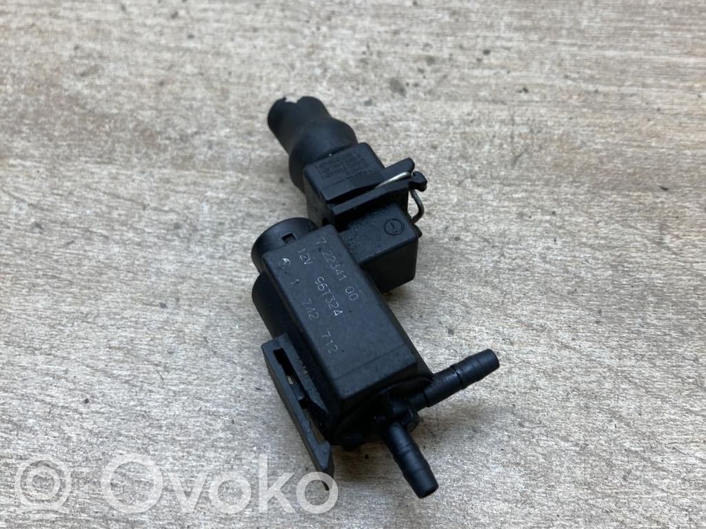 Supapă vacuum   1742712