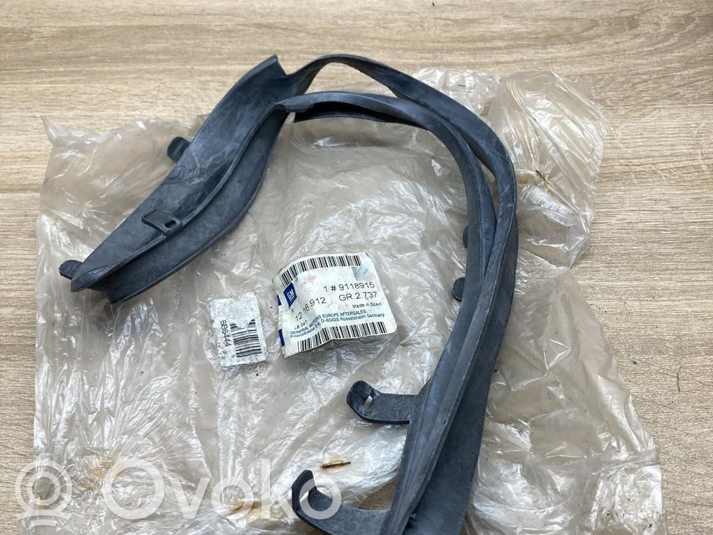 Opel Zafira A Element lampy przedniej 
