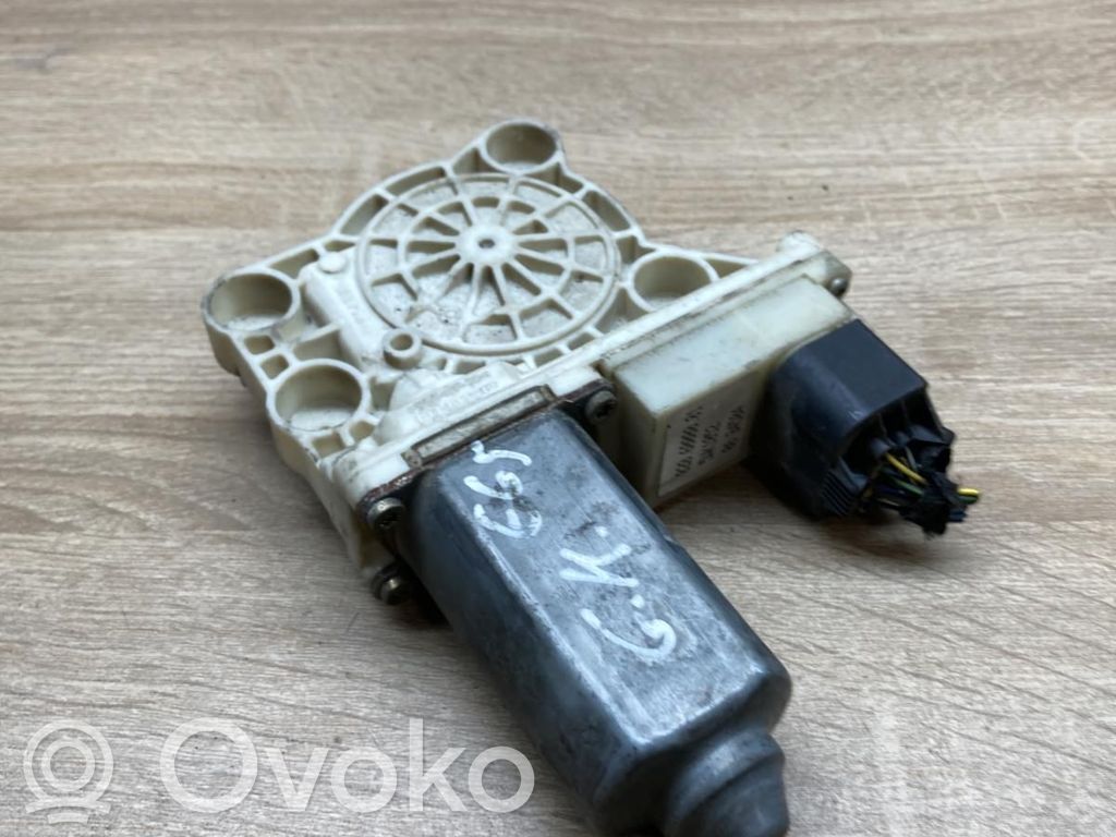 BMW 7 E65 E66 Rear door window regulator motor 