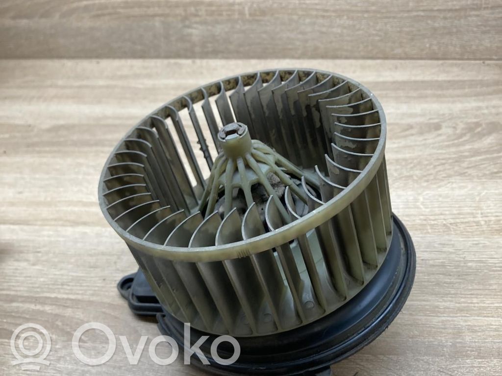Peugeot 306 Pečiuko ventiliatorius/ putikas 