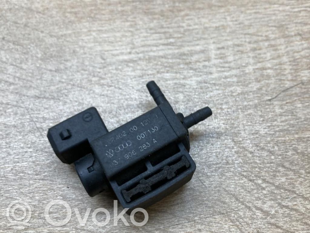 Supapă vacuum   037906283A