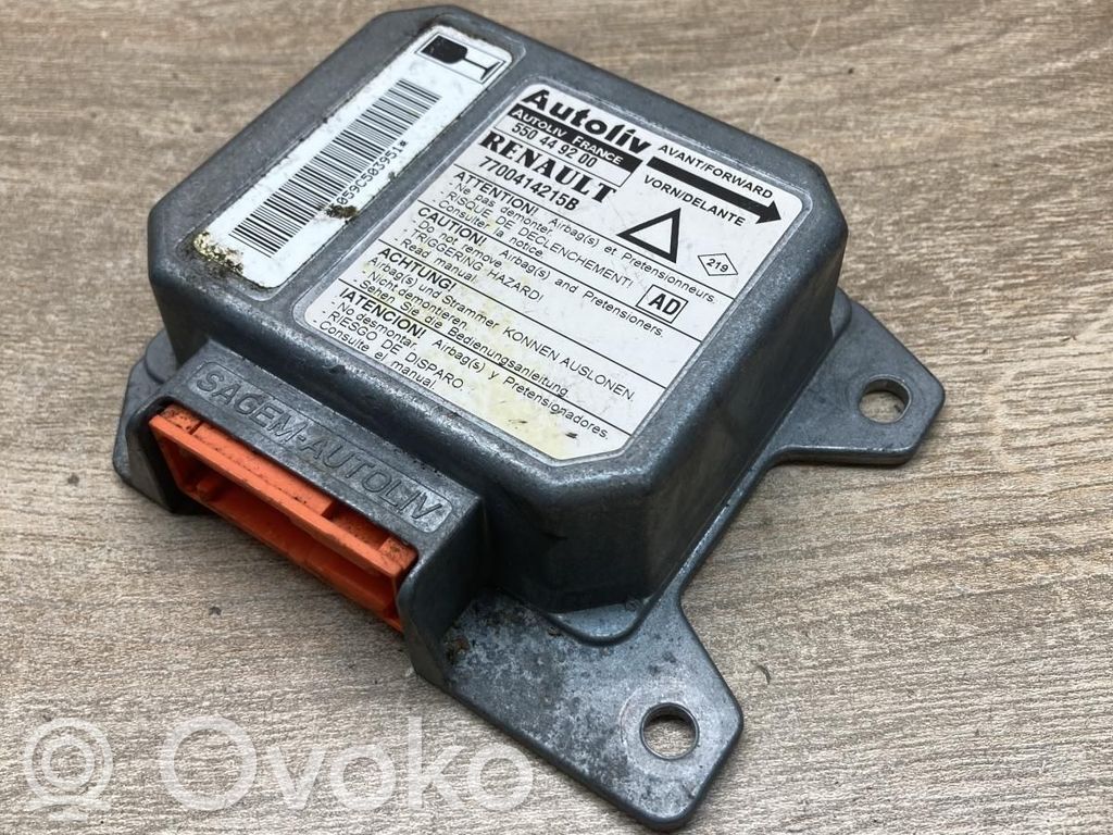 Renault Laguna I Airbag control unit/module 