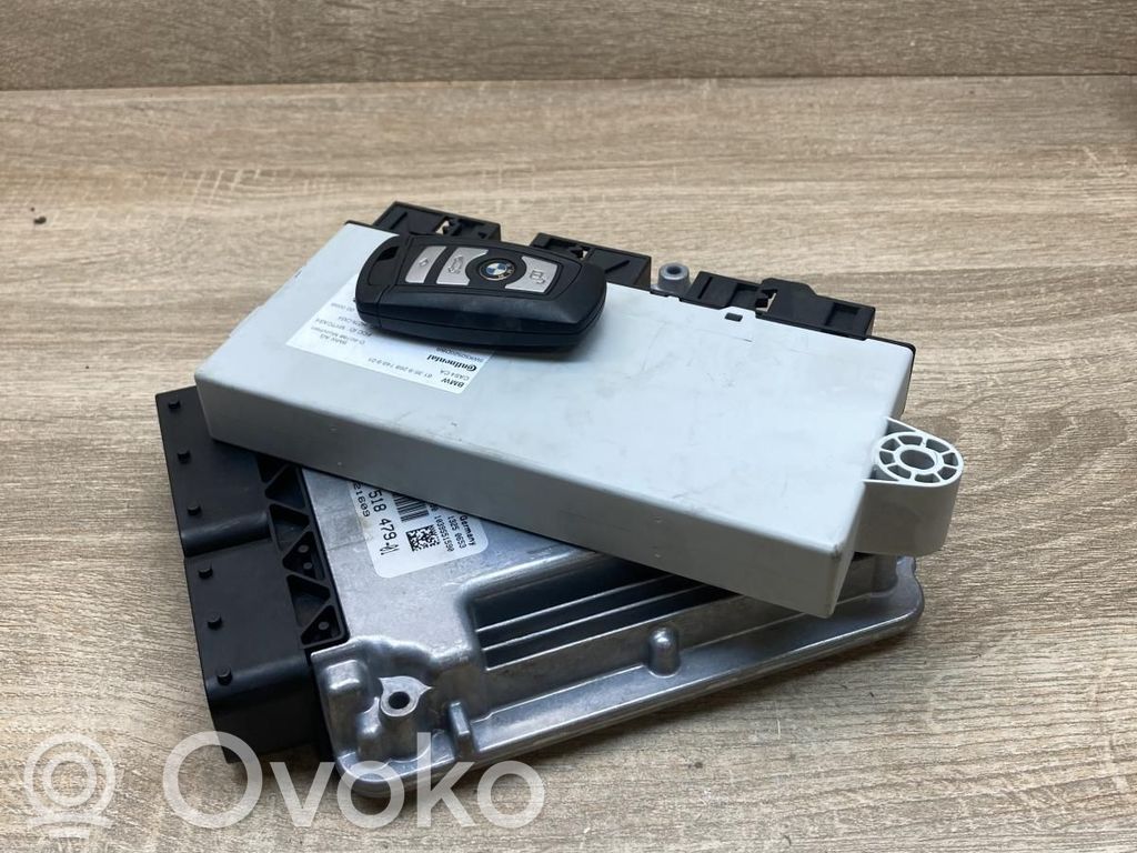 BMW 5 F10 F11 Kit centralina motore ECU e serratura 