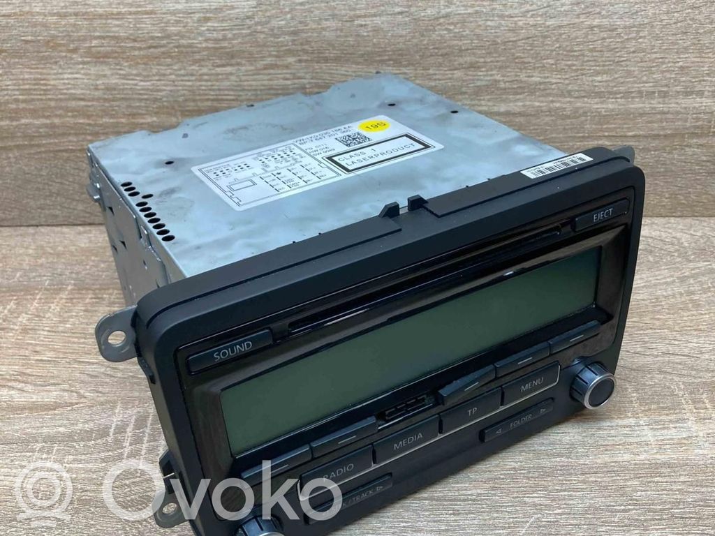 Panel / Radioodtwarzacz CD/DVD/GPS   1K0035186AA,BROKENBUTTONS