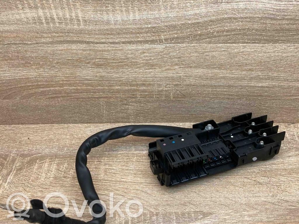 Mercedes-Benz E W211 Pluskabel Batterie 