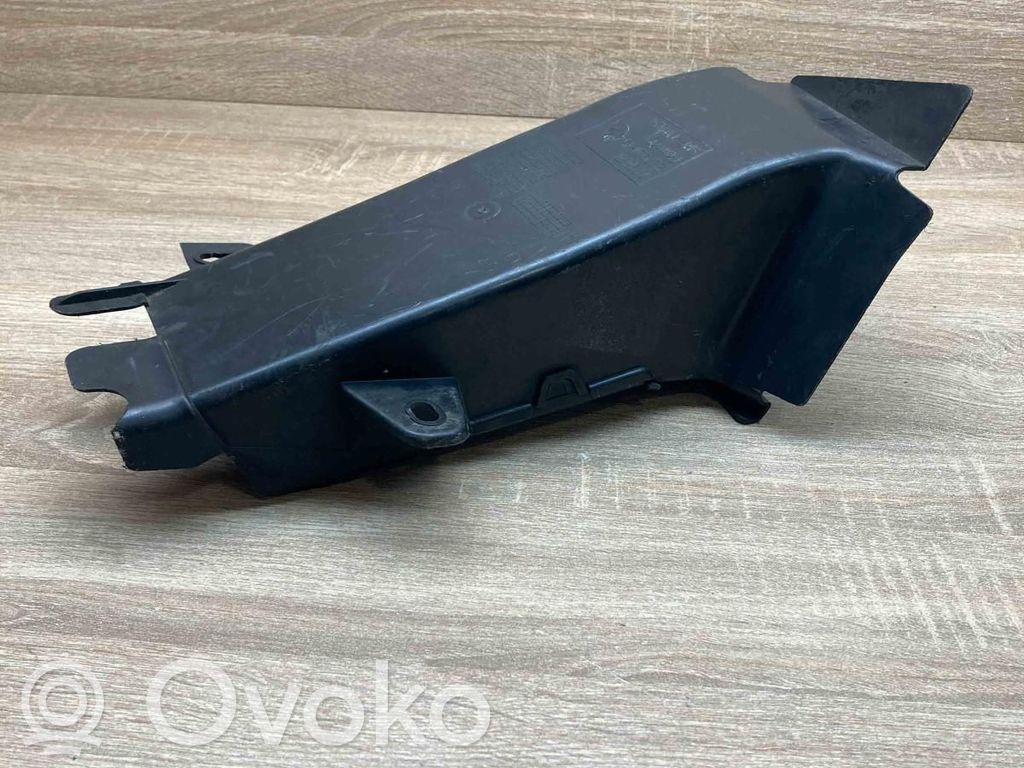 BMW 7 F01 F02 F03 F04 Parte del condotto di aspirazione dell'aria 