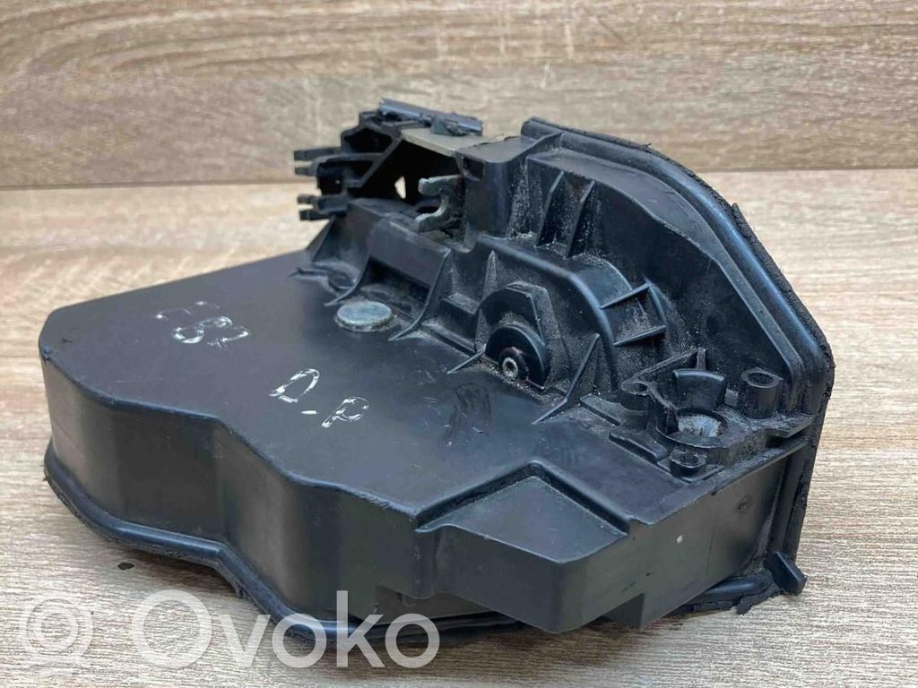BMW 3 E90 E91 Serratura portiera anteriore 