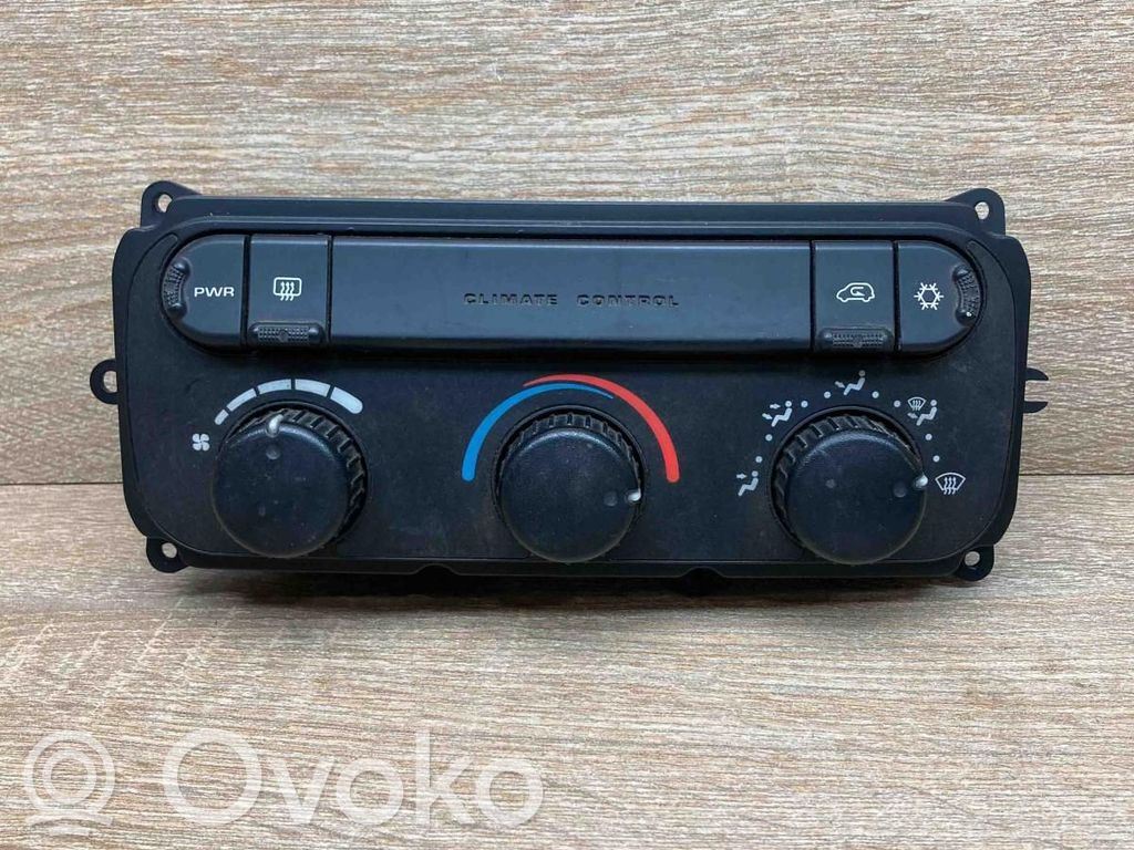 Chrysler Voyager Climate control unit 