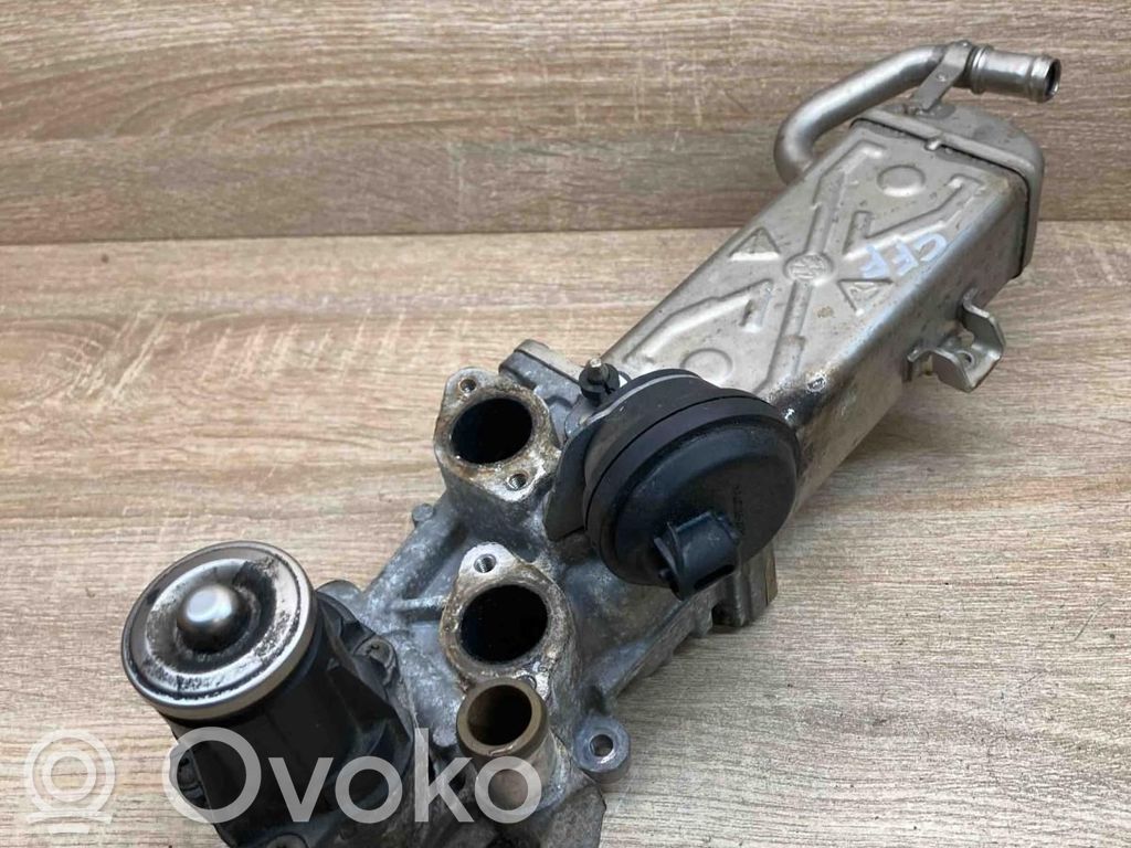 Volkswagen PASSAT B7 Răcitor supapă EGR 