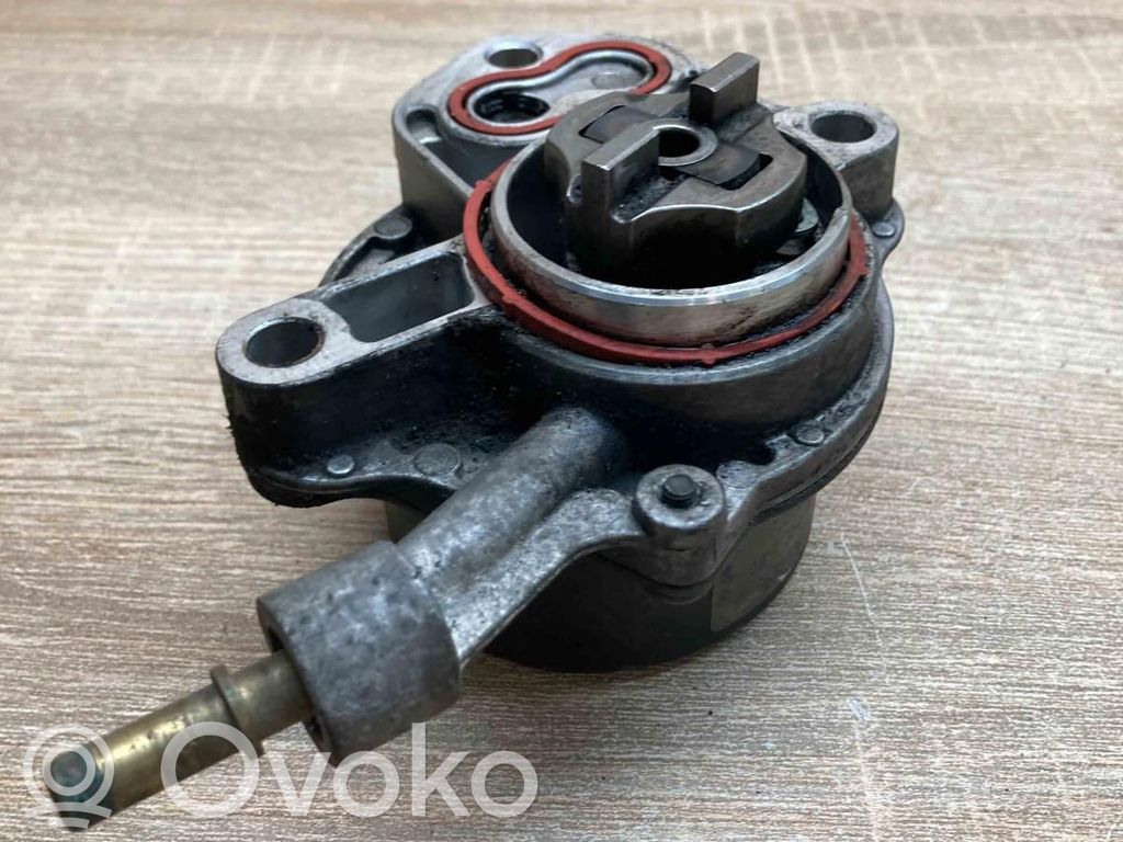 Peugeot 307 Pompă vacuum 