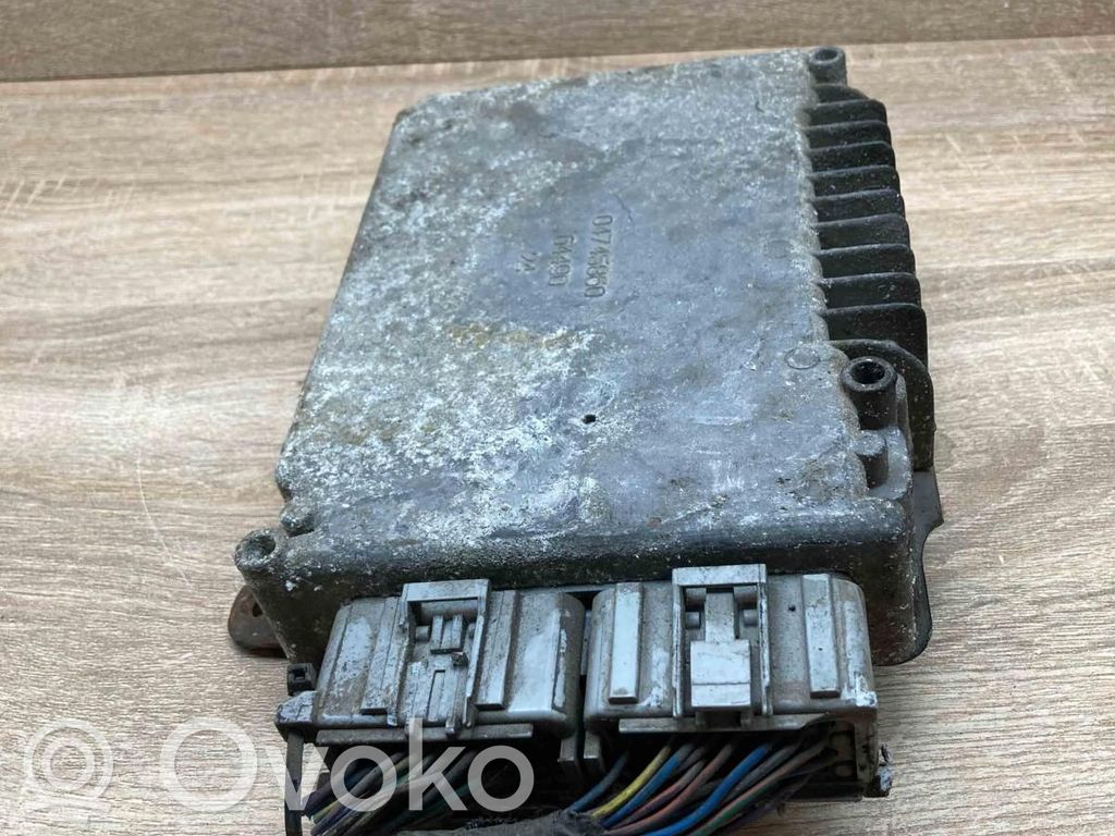 Engine control unit/module ECU   P04748520AB,04745860