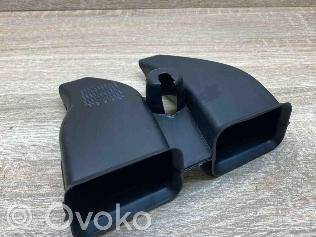 BMW 5 E60 E61 Conductă aer cabină 