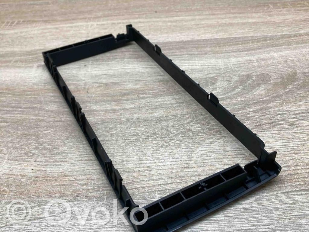 BMW 5 E39 Rămă unitate radio/GPS 