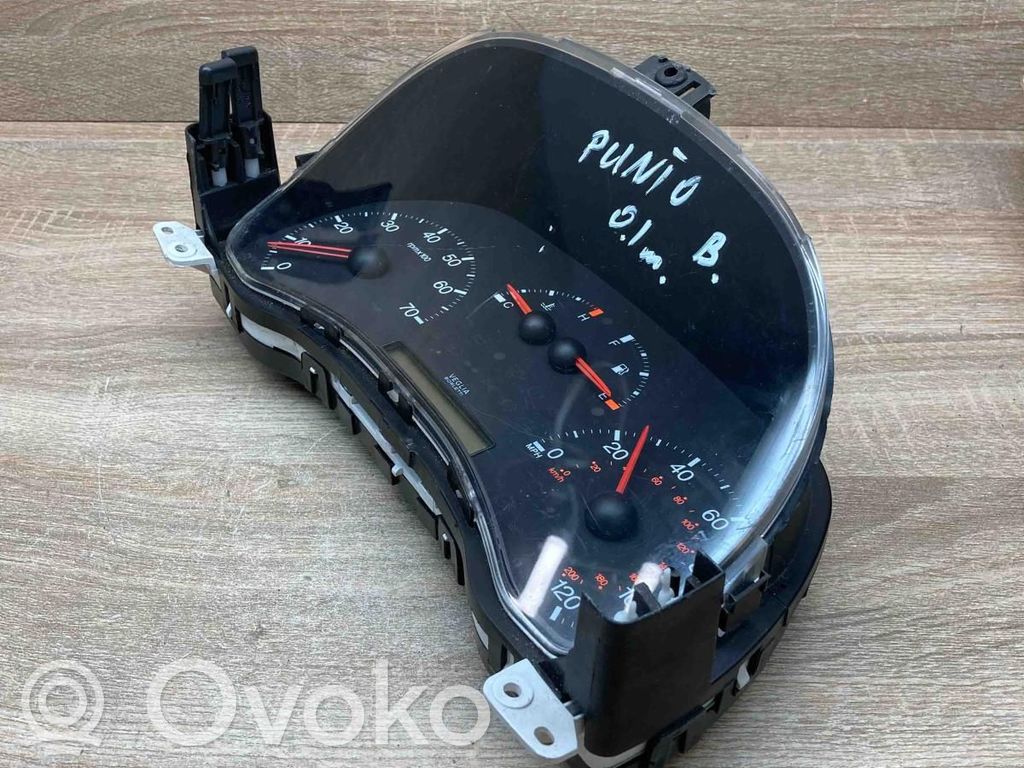 Fiat Punto (188) Licznik / Prędkościomierz 