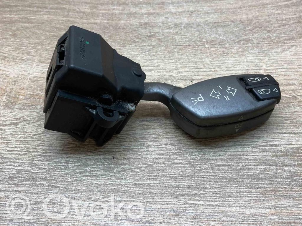 Suuntavilkun vipu   6911516B,01106700