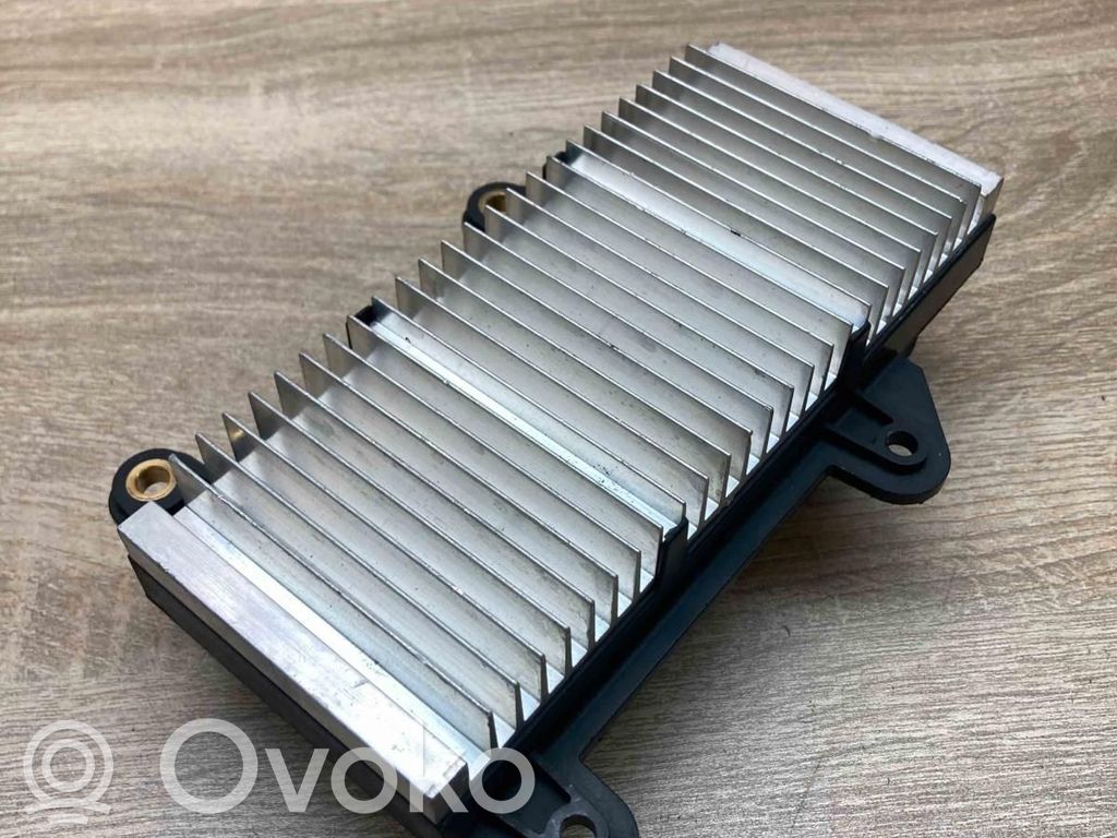 BMW 7 E65 E66 Maitinimo valdymo blokas 