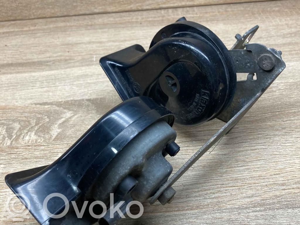 BMW 5 E60 E61 Horn signal 