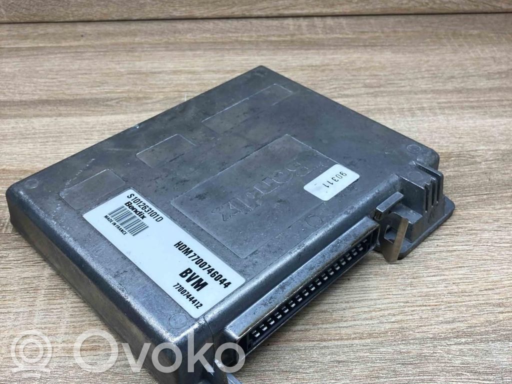 Renault 19 Unidad de control/módulo ECU del motor 