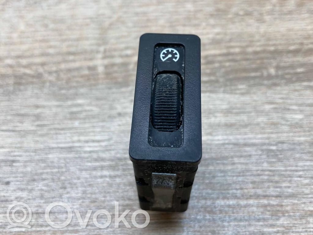 BMW 5 E34 Comutator lumini bord 