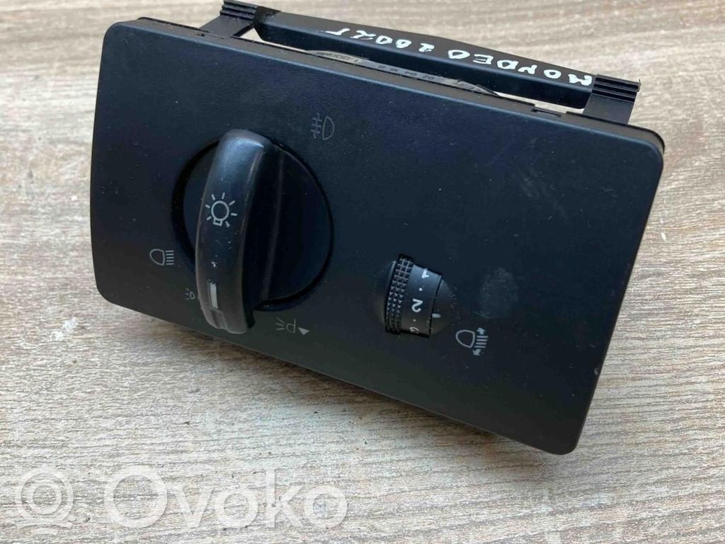 Interruptor de luz   1S7T13A024HB