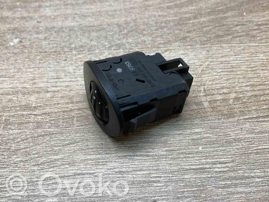 Ford Escort Panel lighting control switch 
