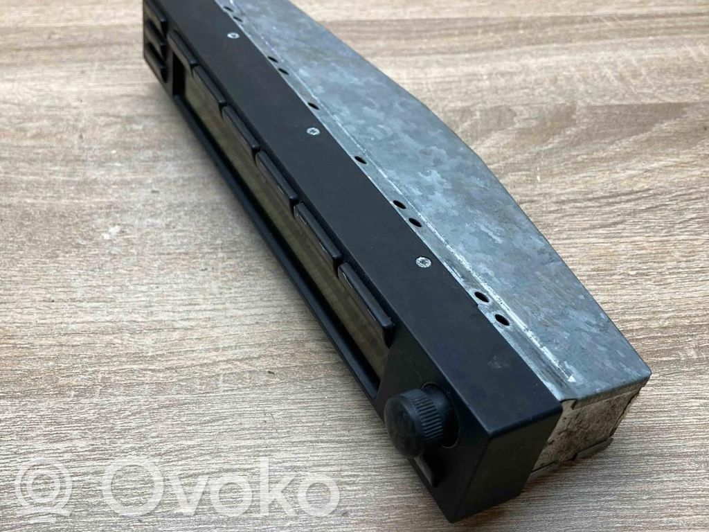 BMW 7 E38 Radio/CD/DVD/GPS head unit 