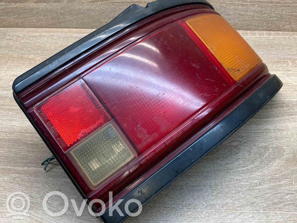 Mazda 323 Takaluukun takavalot 